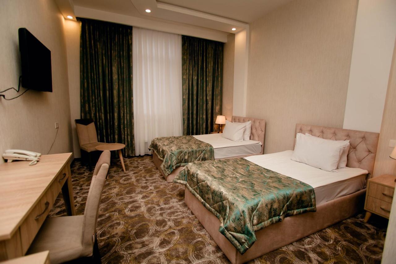Cinema Boutique Hotel Гянджа Экстерьер фото