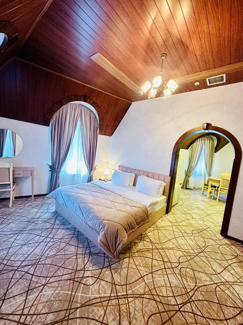 Cinema Boutique Hotel Гянджа Экстерьер фото