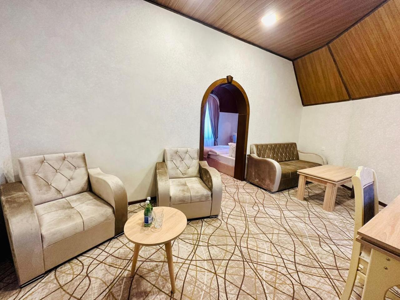 Cinema Boutique Hotel Гянджа Экстерьер фото